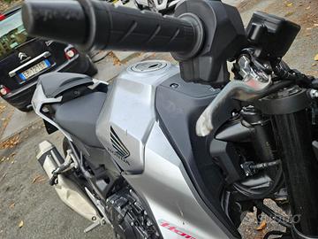 Honda Hornet 750 incidentata anno 2025 8000 km