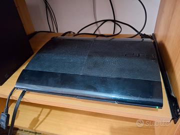 Sony PlayStation 3 Super Slim CECH-4004A + giochi