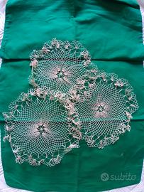 3 centrini antichi ricamati a mano