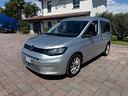 volkswagen-caddy-5-posti
