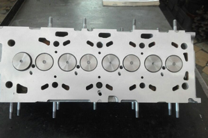 Testata Alfa Fiat Opel 1.9 JTD AR37101/Z19DT