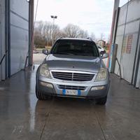 Fuoristrada motore Mercedes