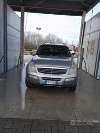 Fuoristrada motore Mercedes