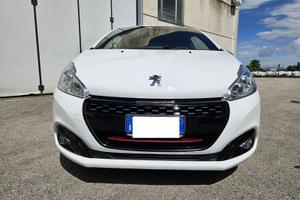 AUTO  SPORTIVA TRE PORTE