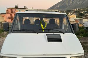 Iveco daily 35.10 patente b