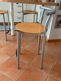 Cucina ad angolo e penisola +4 sgabelli Calligaris