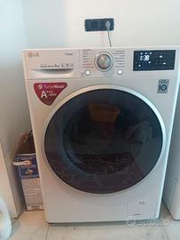 Lavatrice LG Direct Drive 8 kg