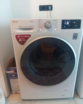 Lavatrice LG Direct Drive 8 kg