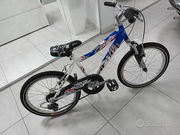 bicicletta nuova da bambino