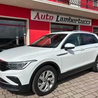 VOLKSWAGEN Tiguan 2.0 TDI 150 CV SCR DSG Life