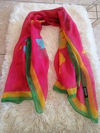 Foulard donna multicolore con fantasia farfalle