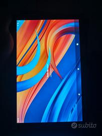 tablet 64 GB con tastiera e mouse