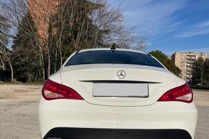 MERCEDES CLA 200 COUPE SPORTIVA