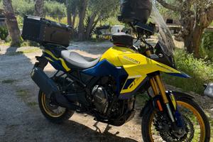 Suzuki v-strom 800DE