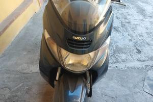  Suzuki Burgman  400 buone condizioni