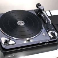 Thorens TD 124 DD