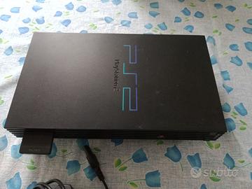 Playstation 2 con 10 videogiochi