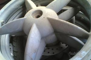 Ricambi scarabeo e gomme