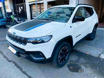 Jeep Compass 1.3 Turbo T4 240 CV PHEV AT6 4xe Trai