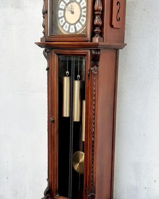 Orologio a pendolo a colonna  " Tempus Fugit " - M