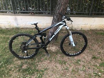 mtb mountain bike trek Remedy FULL carbonio