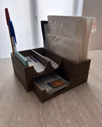 Organizer porta etichette per spedizioni su misura