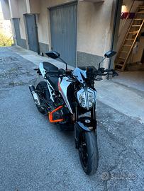 KTM Duke 390