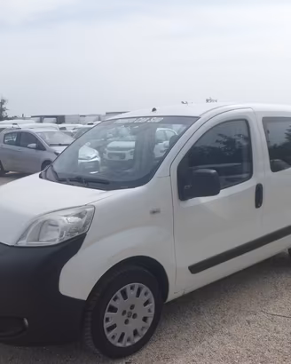 Fiat Fiorino 5 posti autocarro