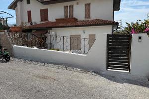 Agropoli,via degli Ulivi,soluzione semindipendente