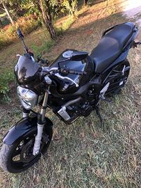 Yamaha FZ6