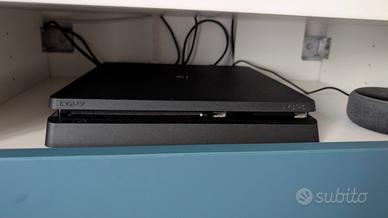 Sony PlayStation 4 1TB