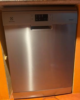 Lavastoviglie Electrolux