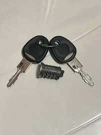 Cilindretto serratura camper FAP con due chiavi