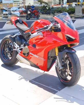 Ducati Panigale V4 S