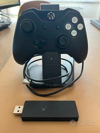Joypad Xbox One + Stand con batteria