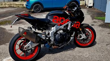 Aprilia tuono V4 1100 RR anno 2017