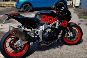 Aprilia tuono V4 1100 RR anno 2017