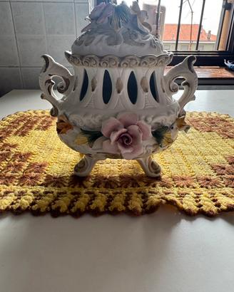 Capodimonte Vintage con Rose