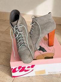 Lita Jeffrey Campbell