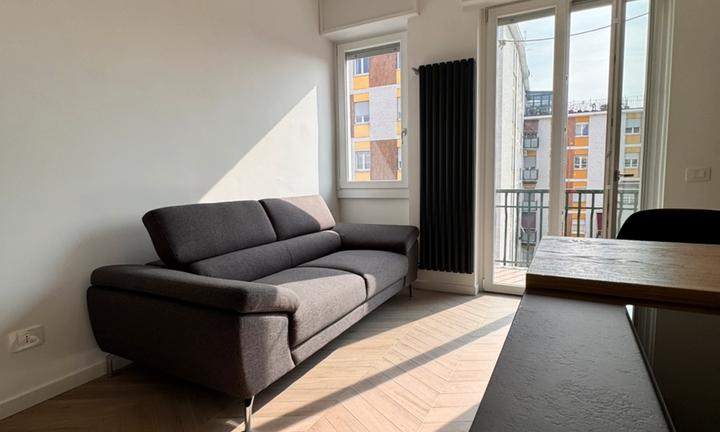 Billocale ristrutturato a nuovo zona Nolo