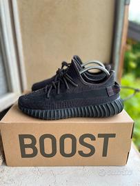 Yeezy Boost 350 Black