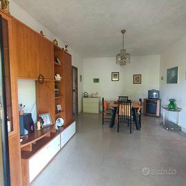 Rustico con terreno di 6000 Mq