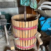 torchio idraulico con martinetto, funzionante.