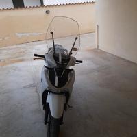 Honda CB 125 - 2021