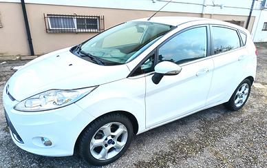 FORD FIESTA 1.2 GPL