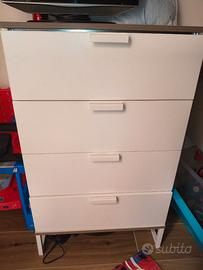 Cassettiera Ikea
