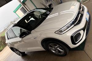 T-Roc 1.5 TSI ACT DSG R-Line