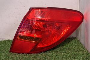 STOP FANALE POSTERIORE DESTRO OPEL Meriva 3° Seri