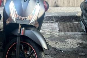 Honda sh sport 2016