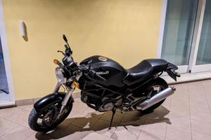 Ducati Monster 620 - 2002